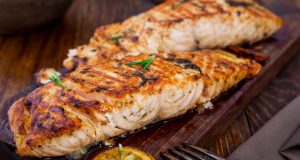 Grilled salmon filets